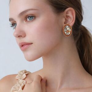 Chic Gold and Pearl Women's Earrings